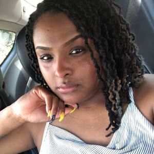 Meet your Posher, Kimberly